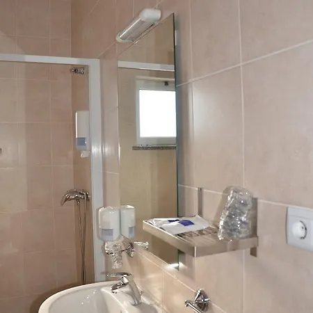 Rocas * Castanheira de Pera