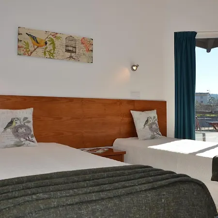 Rocas * Castanheira de Pera