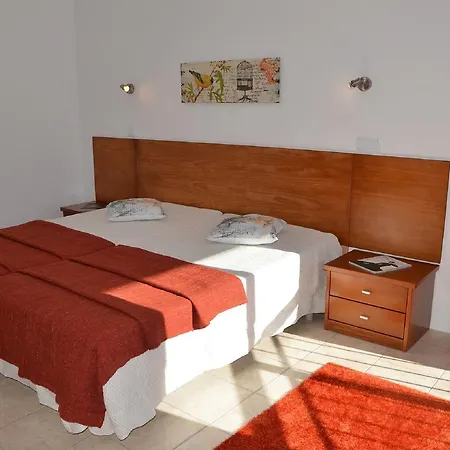 Rocas * Castanheira de Pera